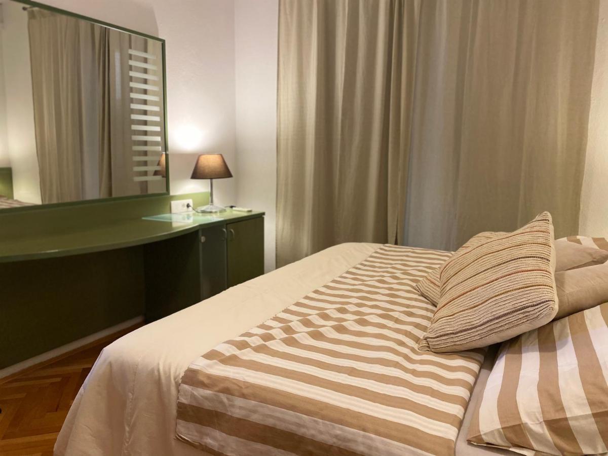 Rooms Josip Makarska Ngoại thất bức ảnh